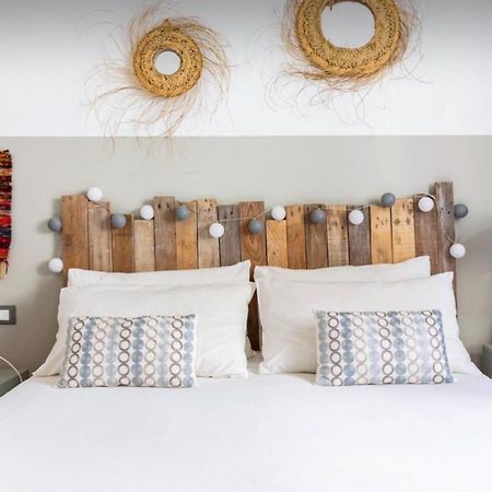 Cocoon, Atypical Flat In Historic Center & Breakfast Appartement Sarzana Buitenkant foto