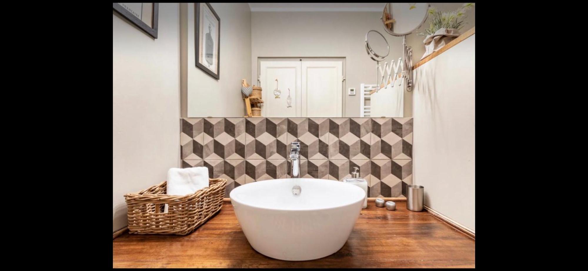 Cocoon, Atypical Flat In Historic Center & Breakfast Appartement Sarzana Buitenkant foto